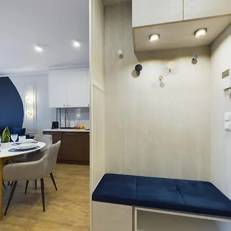 Appartamento Stylowy Apartament W Centrum Gdyni 900 M Od Plazy By Rent Like Gdynia